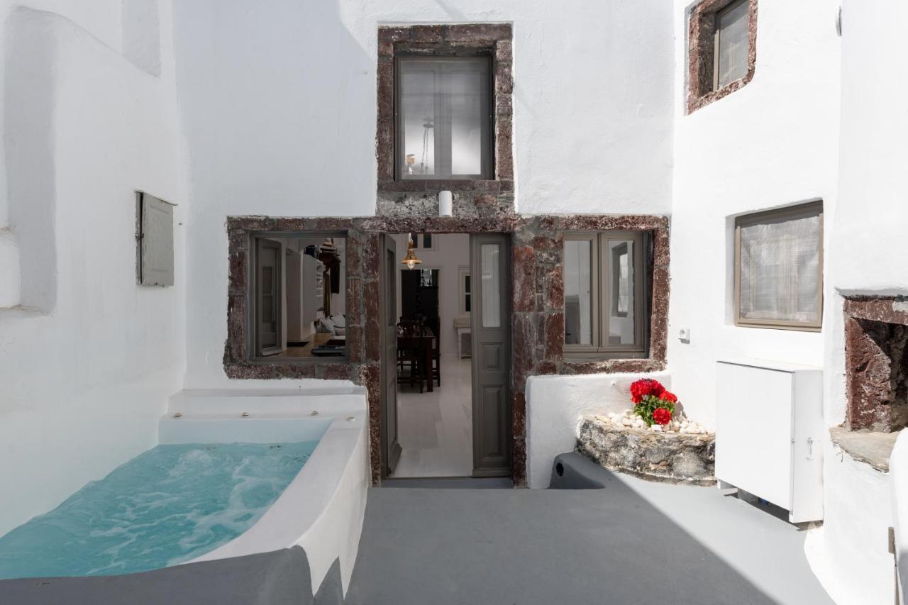 Astrea Suites "Ostria Cave Villa-Outdoor Jacuzzi" Oia  Extérieur photo